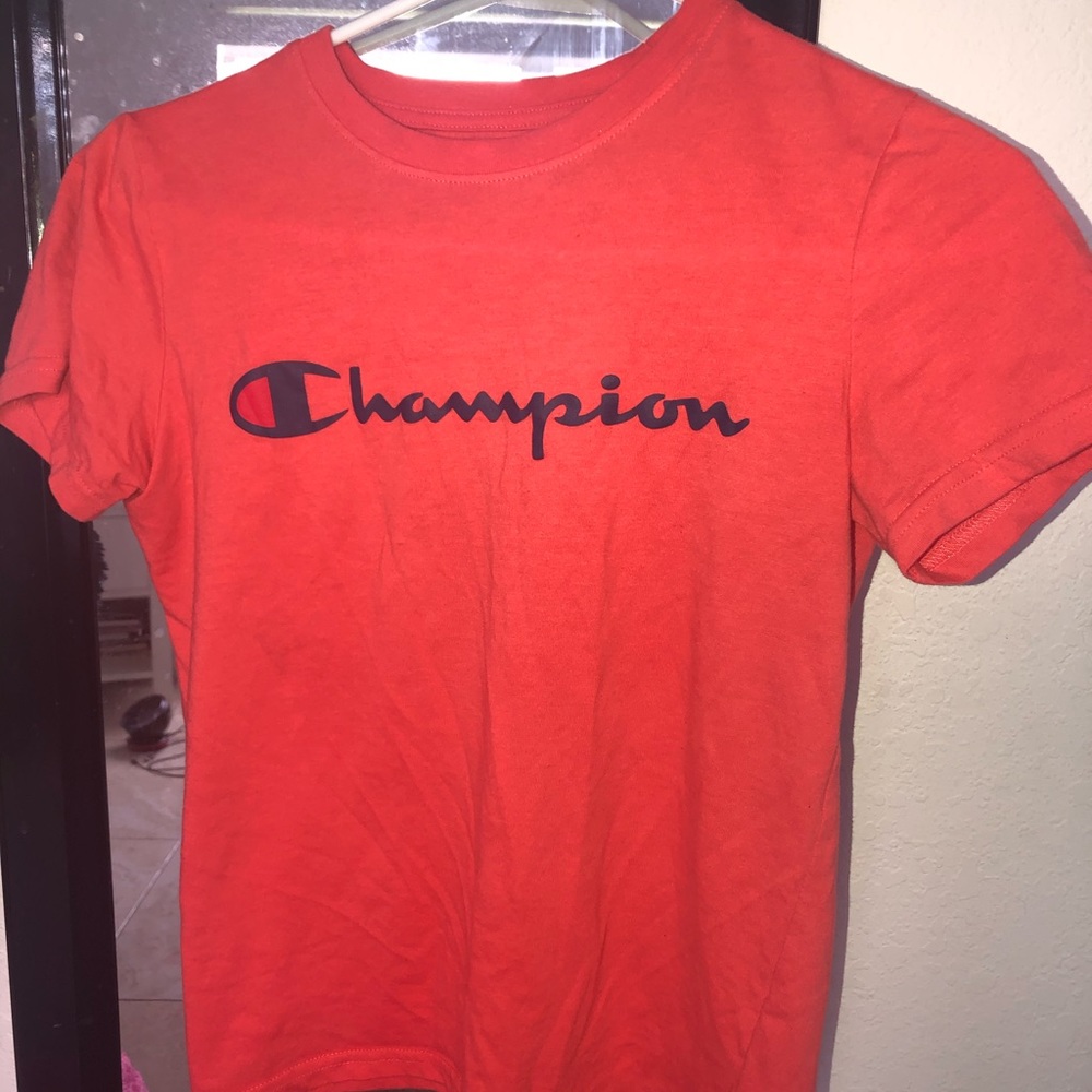 champion t-shirt